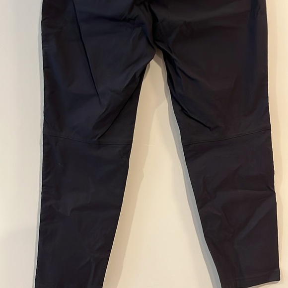 NWT NEW BURTON Women’s 29 Ridge Pant Black Water Resistant Outdoor Athletic - Picture 11 of 16